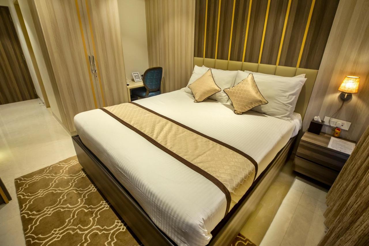 The Thane Club ภายนอก รูปภาพ