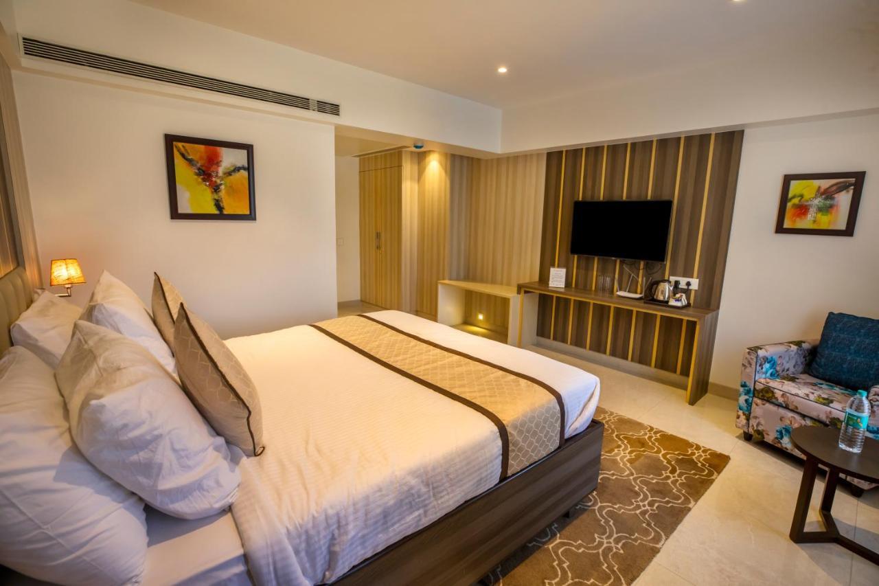 The Thane Club ภายนอก รูปภาพ
