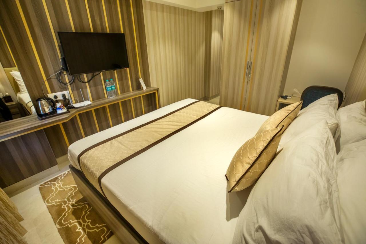 The Thane Club ภายนอก รูปภาพ